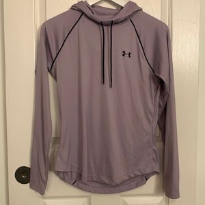 Under Armour lightweight long sleeve top